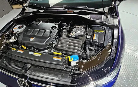 Volkswagen Golf VIII, 2022 год, 2 590 000 рублей, 6 фотография