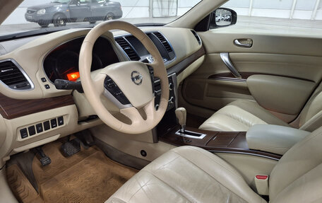 Nissan Teana, 2010 год, 900 000 рублей, 16 фотография