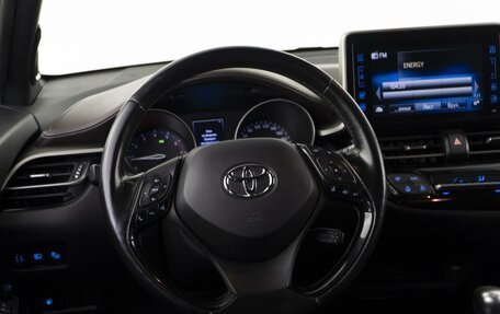 Toyota C-HR I рестайлинг, 2018 год, 2 147 097 рублей, 12 фотография