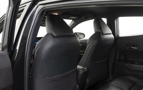 Toyota C-HR I рестайлинг, 2018 год, 2 147 097 рублей, 11 фотография