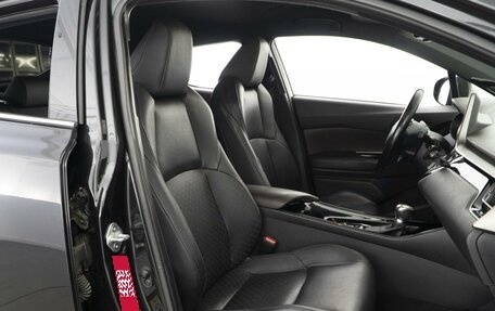 Toyota C-HR I рестайлинг, 2018 год, 2 147 097 рублей, 8 фотография