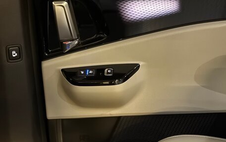 KIA Carnival, 2020 год, 4 900 000 рублей, 22 фотография