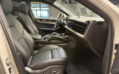 Porsche Cayenne III, 2025 год, 19 900 000 рублей, 25 фотография