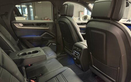 Porsche Cayenne III, 2025 год, 19 900 000 рублей, 37 фотография