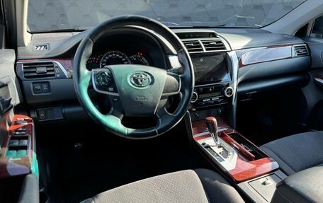 Toyota Camry, 2012 год, 1 470 000 рублей, 10 фотография