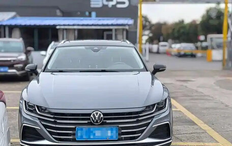 Volkswagen Passat CC, 2022 год, 2 300 155 рублей, 2 фотография