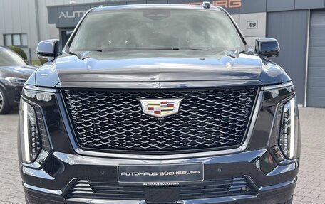 Cadillac Escalade V, 2025 год, 22 500 000 рублей, 1 фотография