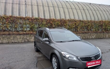 KIA cee'd I рестайлинг, 2010 год, 699 000 рублей, 3 фотография