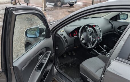 KIA cee'd I рестайлинг, 2010 год, 699 000 рублей, 14 фотография