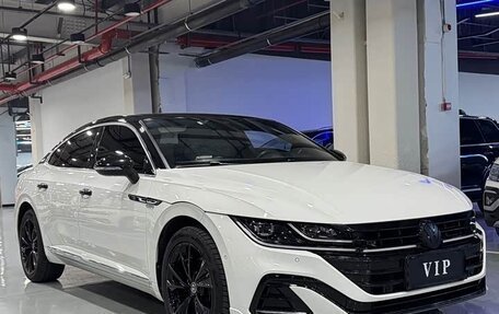 Volkswagen Passat CC, 2022 год, 2 333 155 рублей, 3 фотография