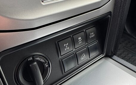 Toyota Land Cruiser Prado 150 рестайлинг 2, 2018 год, 4 444 000 рублей, 15 фотография