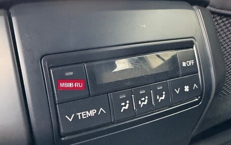 Toyota Land Cruiser Prado 150 рестайлинг 2, 2018 год, 4 444 000 рублей, 16 фотография