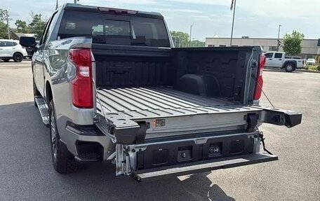 Chevrolet Silverado, 2025 год, 11 000 000 рублей, 8 фотография