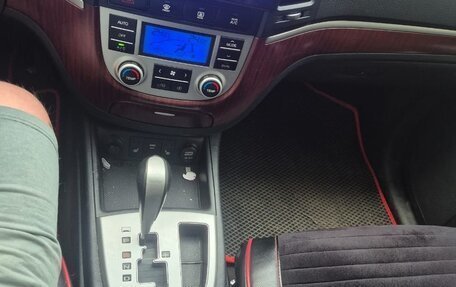 Hyundai Santa Fe III рестайлинг, 2007 год, 850 000 рублей, 23 фотография