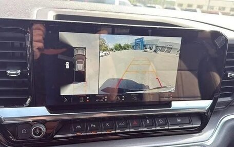 Chevrolet Silverado, 2025 год, 11 000 000 рублей, 14 фотография