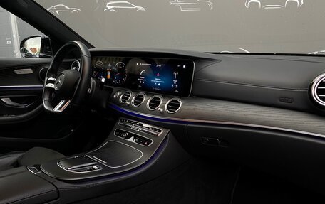 Mercedes-Benz E-Класс, 2021 год, 4 856 700 рублей, 7 фотография