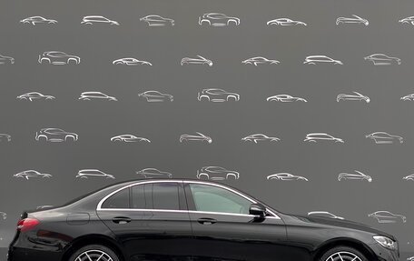 Mercedes-Benz E-Класс, 2021 год, 4 856 700 рублей, 10 фотография