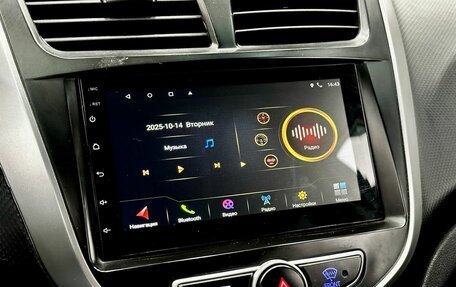 Hyundai Solaris II рестайлинг, 2013 год, 749 000 рублей, 18 фотография