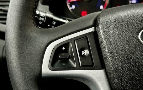 Hyundai Solaris II рестайлинг, 2013 год, 749 000 рублей, 15 фотография