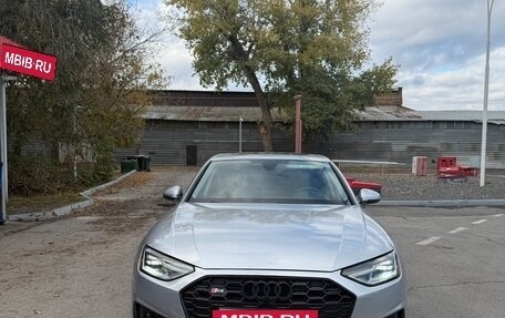 Audi A4, 2021 год, 3 300 000 рублей, 2 фотография