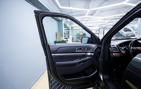 Ford Explorer VI, 2019 год, 2 950 000 рублей, 11 фотография