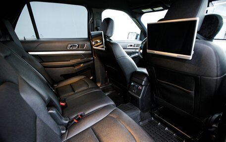 Ford Explorer VI, 2019 год, 2 950 000 рублей, 18 фотография