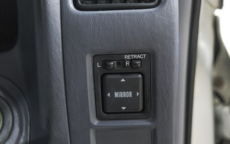 Toyota Land Cruiser Prado 90 рестайлинг, 2000 год, 1 449 000 рублей, 13 фотография