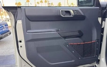 Ford Bronco, 2025 год, 10 000 000 рублей, 14 фотография