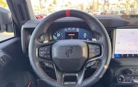 Ford Bronco, 2025 год, 10 000 000 рублей, 19 фотография