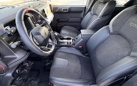 Ford Bronco, 2025 год, 10 000 000 рублей, 16 фотография