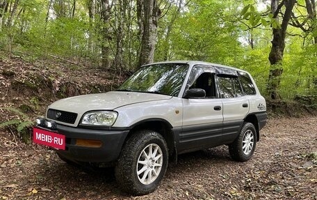 Toyota RAV4, 1996 год, 750 000 рублей, 6 фотография