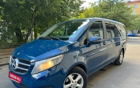 Mercedes-Benz V-Класс, 2016 год, 2 800 000 рублей, 26 фотография