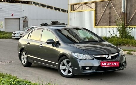 Honda Civic VIII, 2009 год, 2 фотография