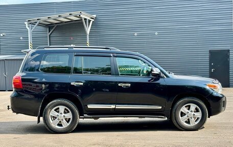 Toyota Land Cruiser 200, 2012 год, 3 000 000 рублей, 4 фотография