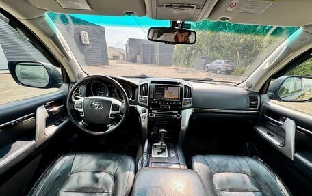 Toyota Land Cruiser 200, 2012 год, 3 000 000 рублей, 12 фотография