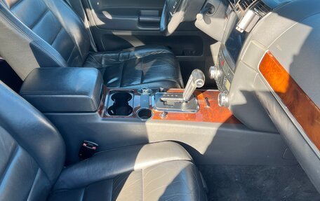 Volkswagen Touareg III, 2009 год, 1 390 000 рублей, 14 фотография