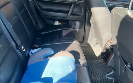 Volkswagen Touareg III, 2009 год, 1 390 000 рублей, 16 фотография