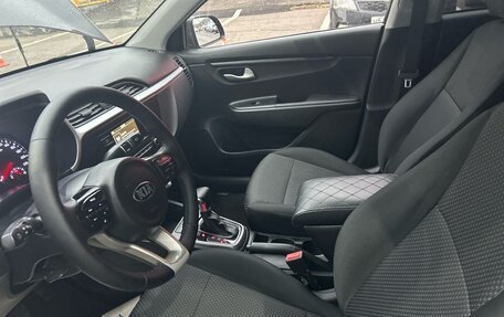 KIA Rio IV, 2021 год, 1 335 000 рублей, 6 фотография