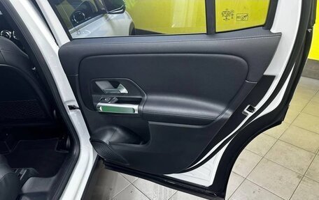 Mercedes-Benz GLB, 2021 год, 3 900 000 рублей, 9 фотография