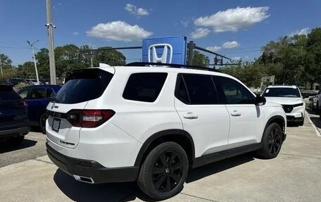 Honda Pilot, 2025 год, 8 000 000 рублей, 3 фотография