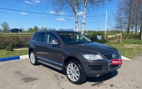 Volkswagen Touareg III, 2010 год, 1 900 000 рублей, 3 фотография