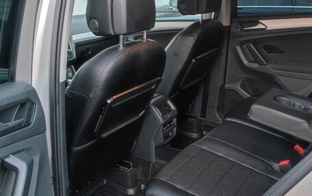 Volkswagen Tiguan II, 2017 год, 2 000 000 рублей, 13 фотография