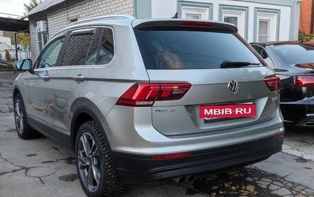 Volkswagen Tiguan II, 2017 год, 2 000 000 рублей, 18 фотография