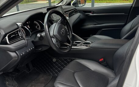 Toyota Camry, 2021 год, 3 600 000 рублей, 11 фотография