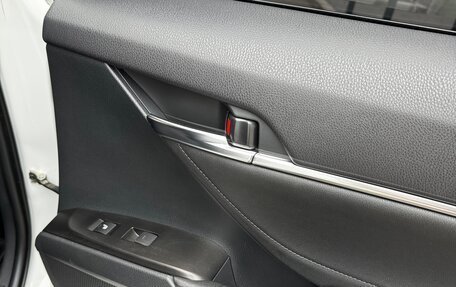 Toyota Camry, 2021 год, 3 600 000 рублей, 20 фотография