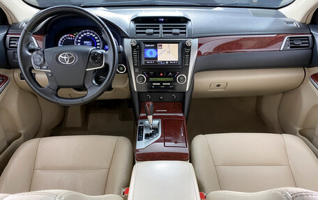 Toyota Camry, 2014 год, 1 759 000 рублей, 15 фотография