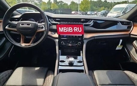 Jeep Grand Cherokee, 2025 год, 9 500 000 рублей, 8 фотография