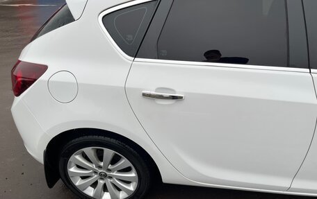 Opel Astra J, 2013 год, 915 000 рублей, 7 фотография