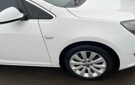 Opel Astra J, 2013 год, 915 000 рублей, 8 фотография