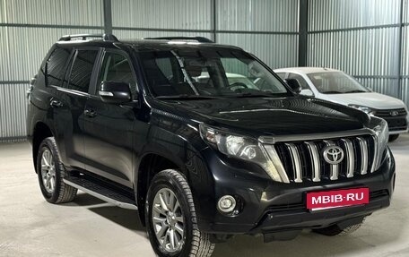 Toyota Land Cruiser Prado 150 рестайлинг 2, 2017 год, 3 590 000 рублей, 5 фотография